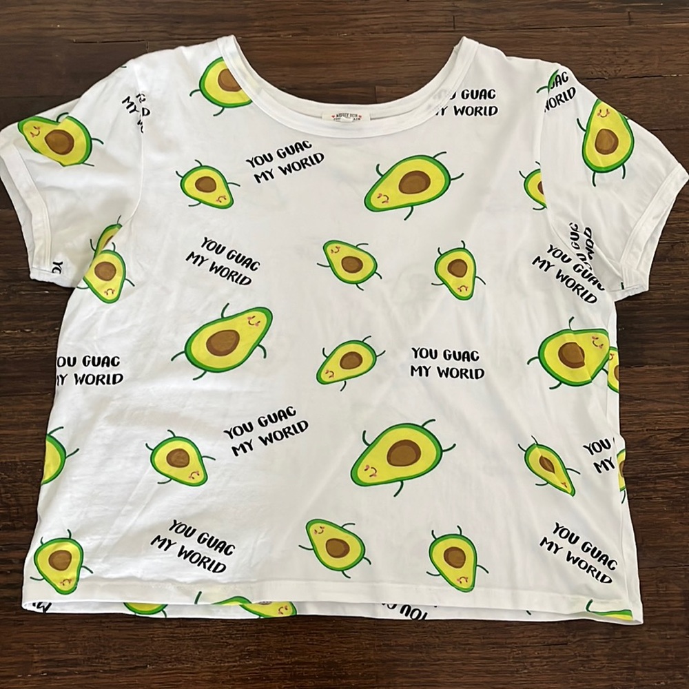 Juniors size large avocado crop top tee